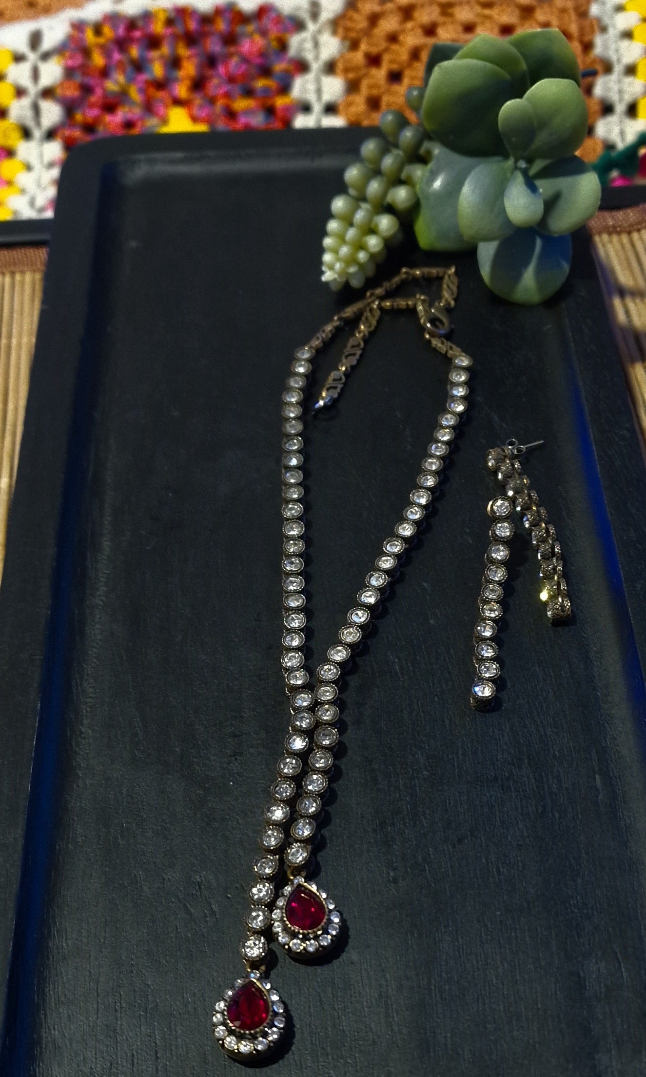 Schmuck-Set mit Zirkonsteinen KK-1