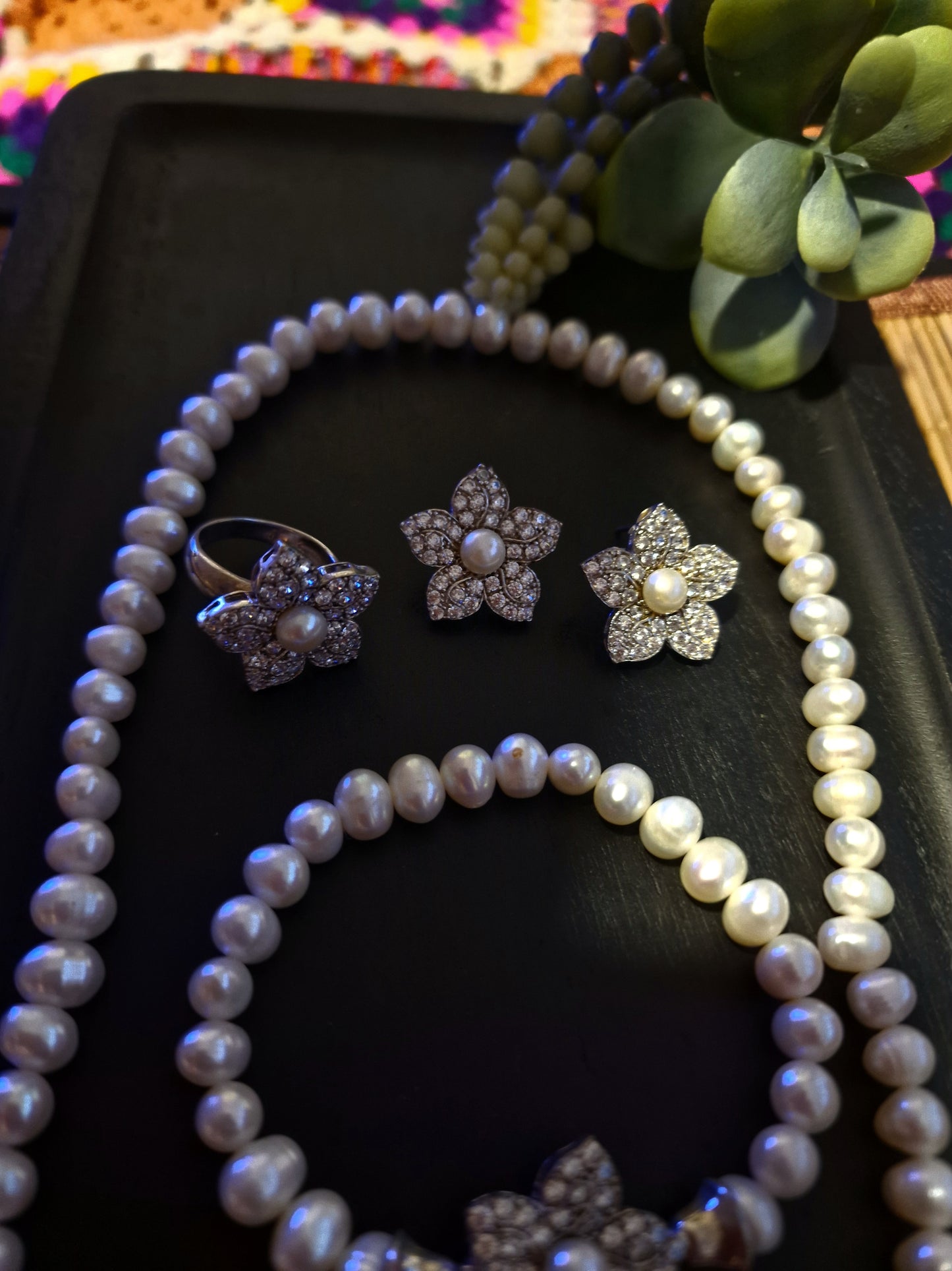 Schmuck-Set mit silberner Poolperle in der Mitte KYKB-1