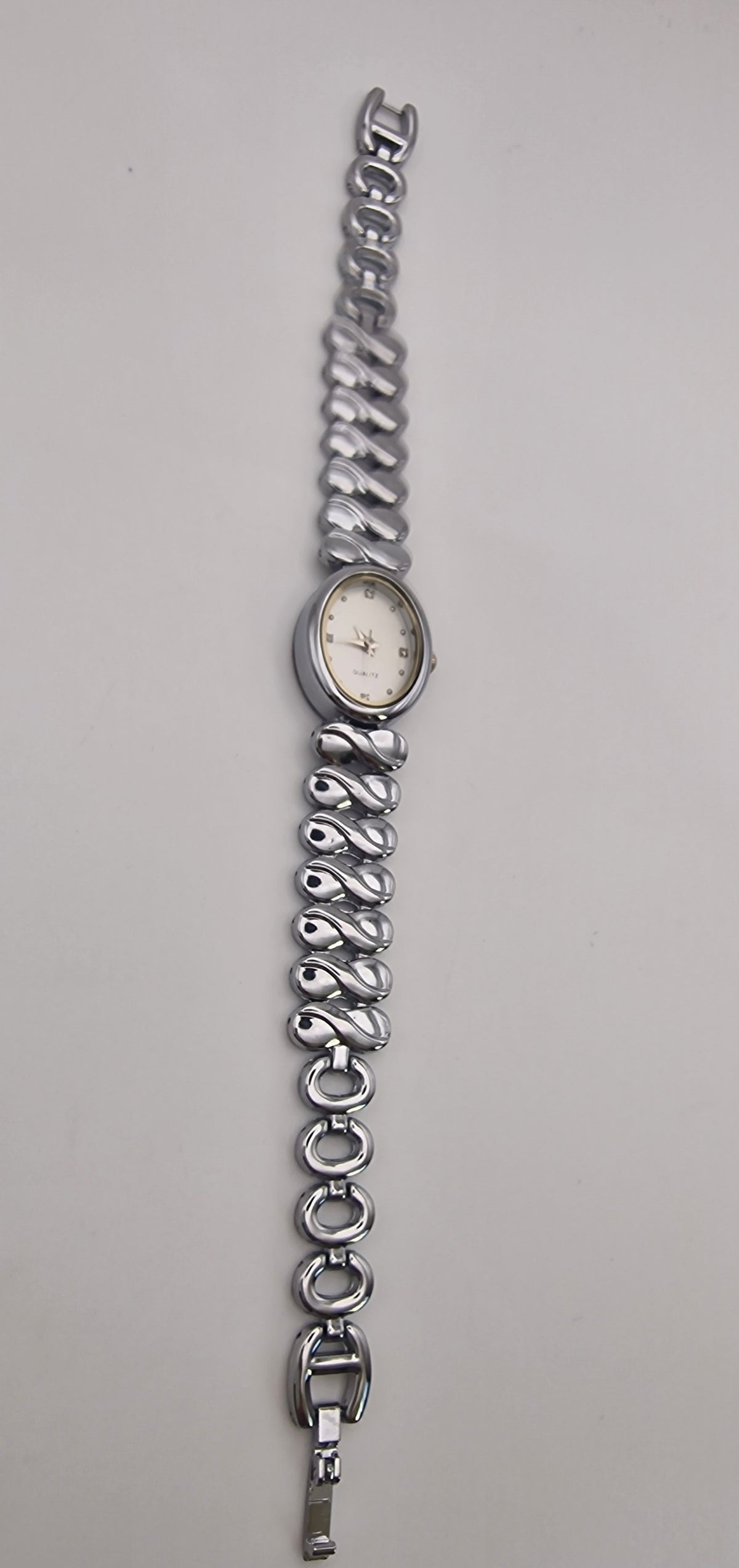 Armbanduhr S-10