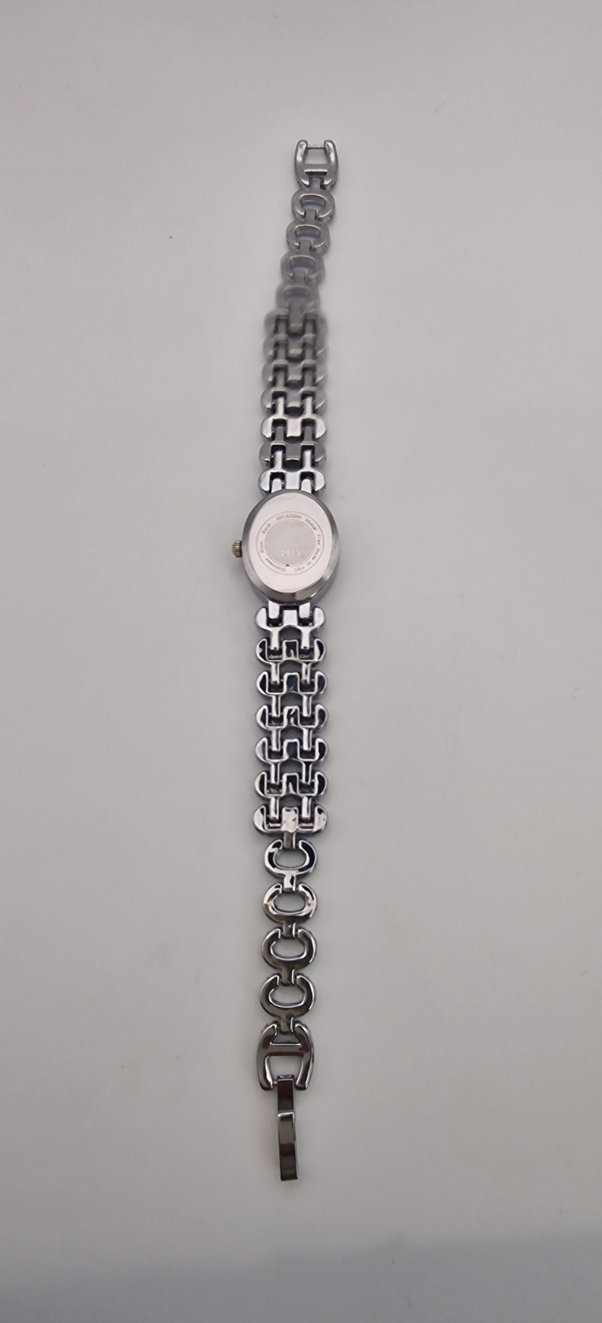 Armbanduhr S-10
