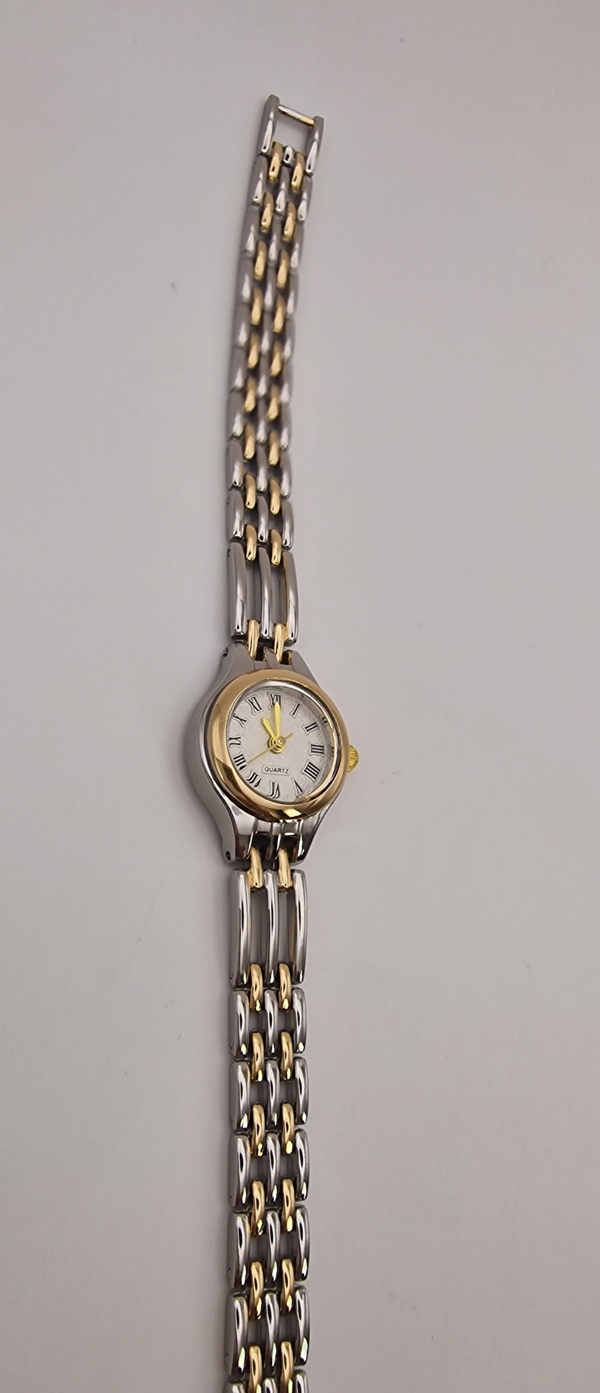 Armbanduhr S-14