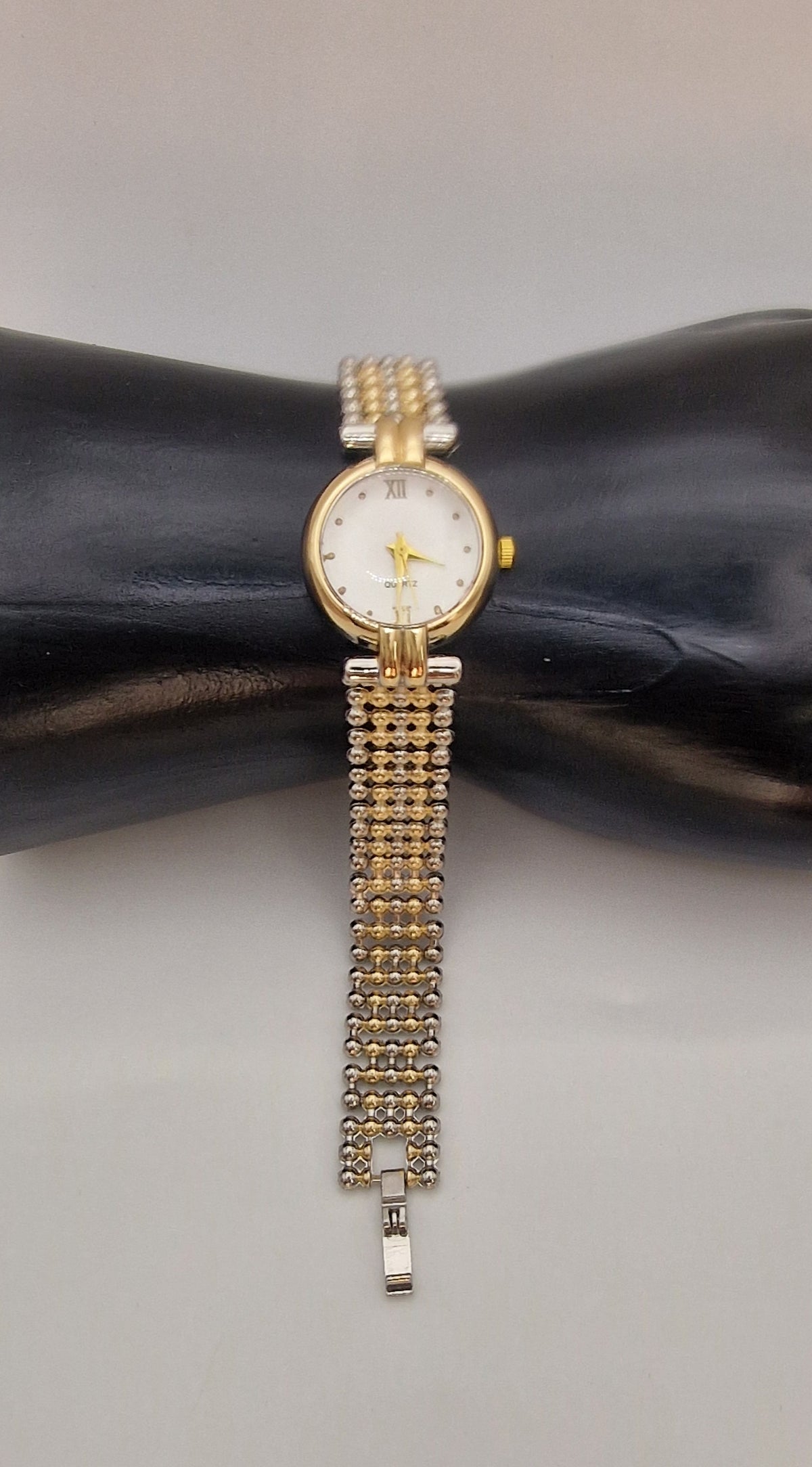 Armbanduhr S-17