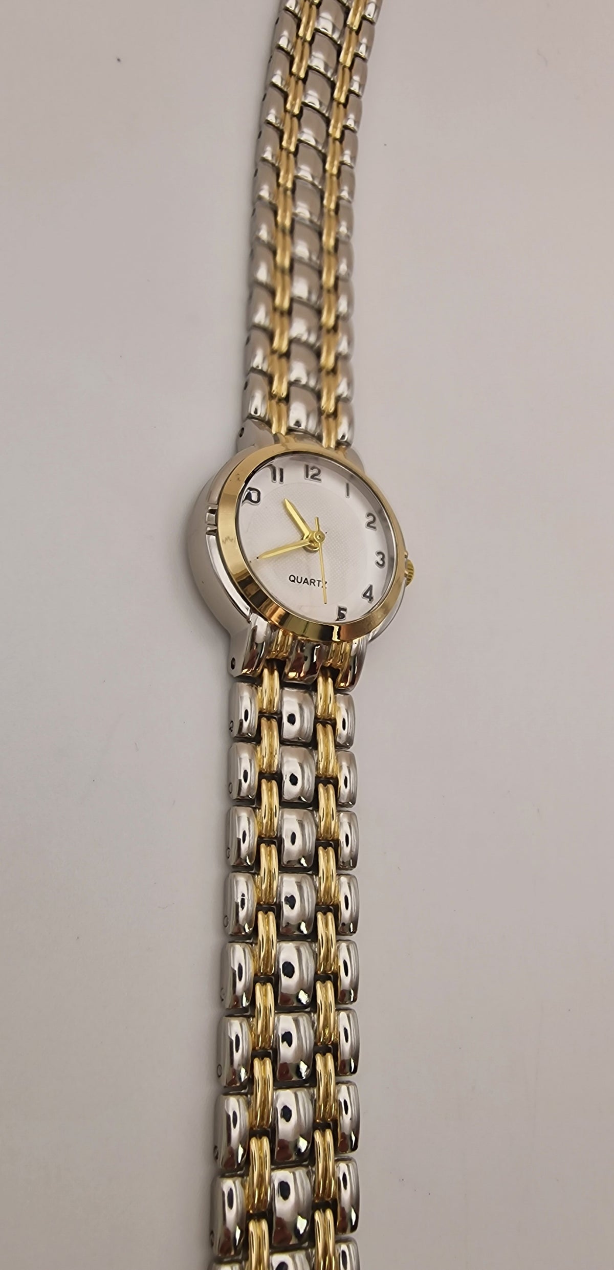 Armbanduhr S-20