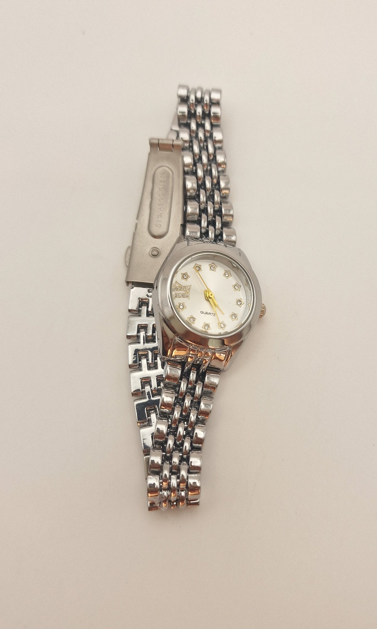 Armbanduhr S-25