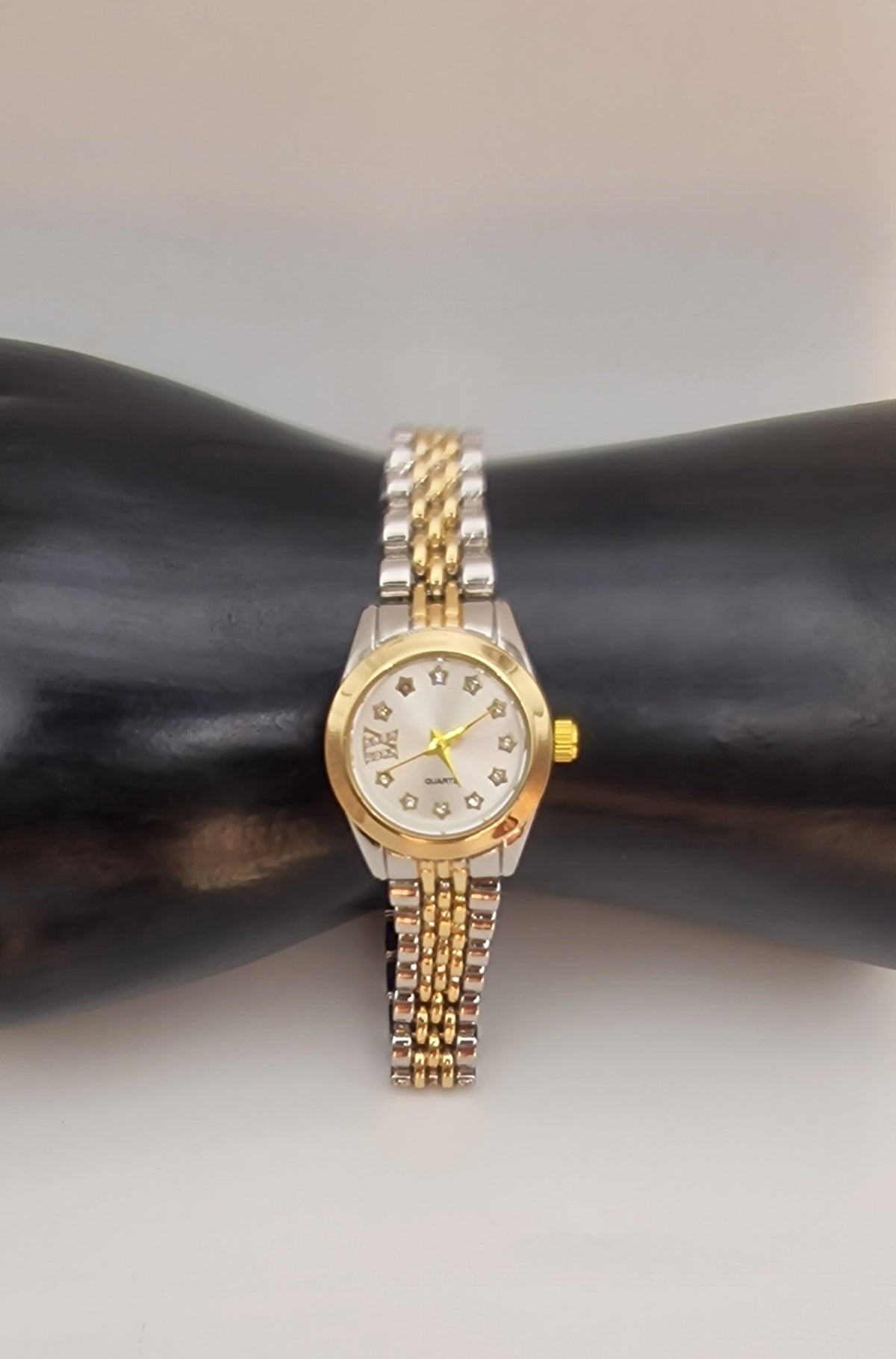 Armbanduhr S-26