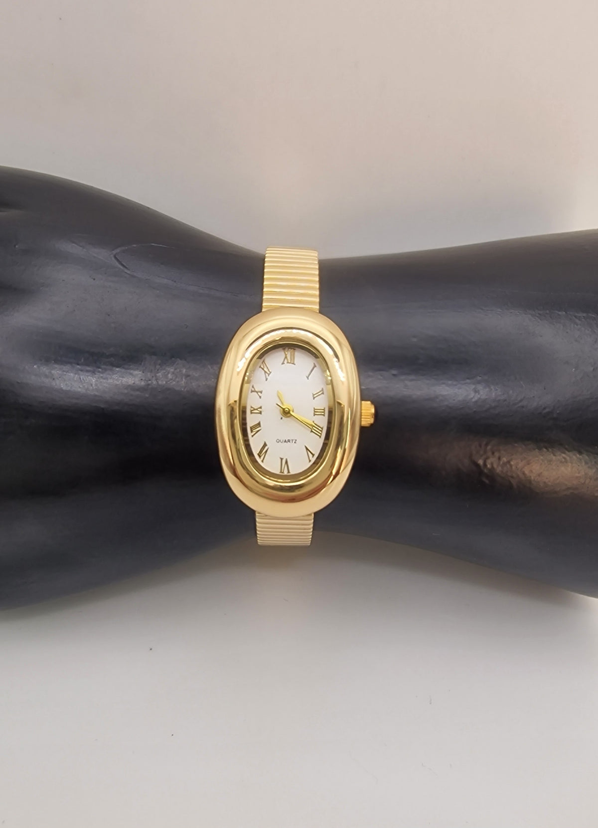Armbanduhr S-6