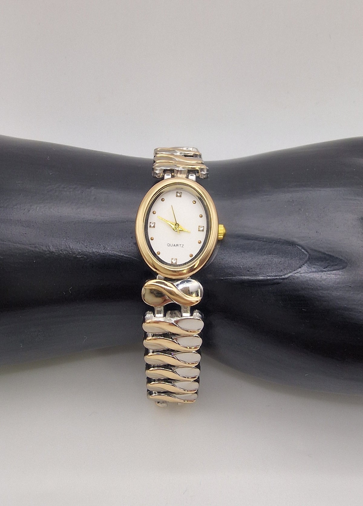 Armbanduhr S-8